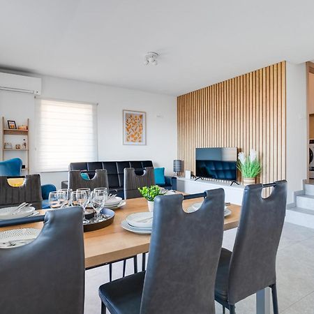 Sea Bay View Apartment - Appartement Avec Piscine Et Magnifique Vue Sur Mer Sveti Filip i Jakov Exteriör bild
