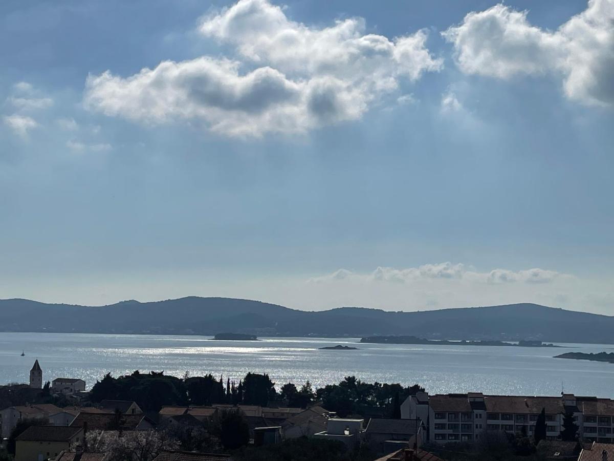 Sea Bay View Apartment - Appartement Avec Piscine Et Magnifique Vue Sur Mer Sveti Filip i Jakov Exteriör bild